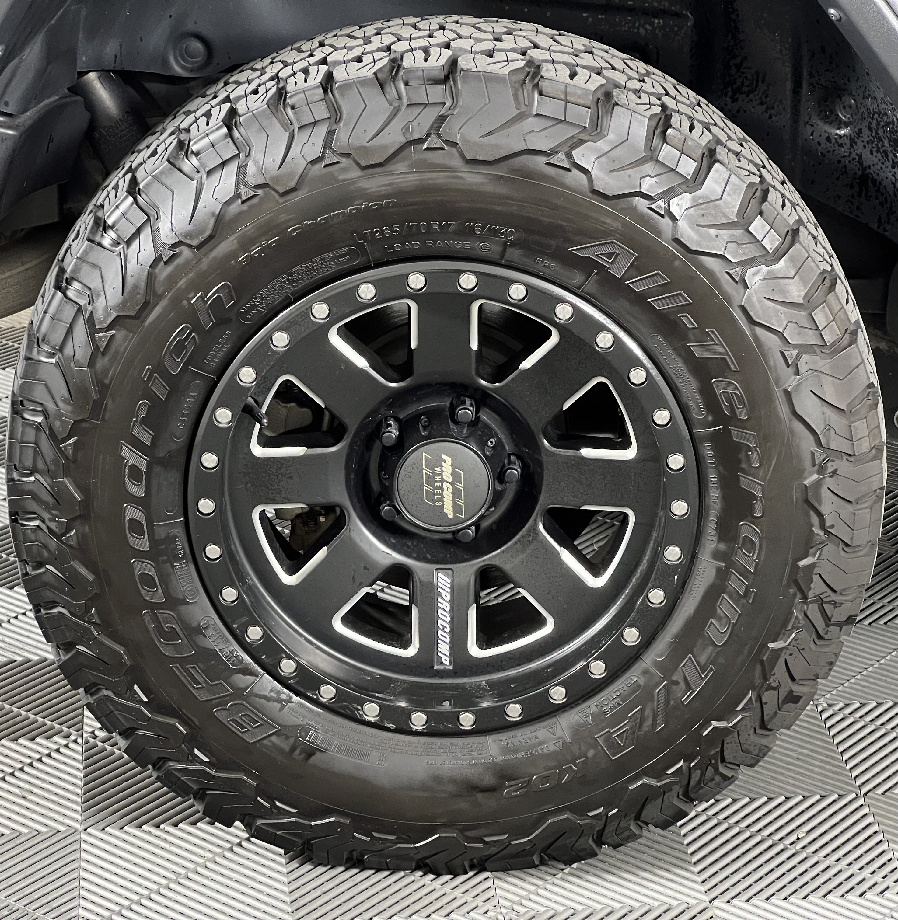 Used 2020 Jeep Wrangler Rubicon AWD/4WD image 14