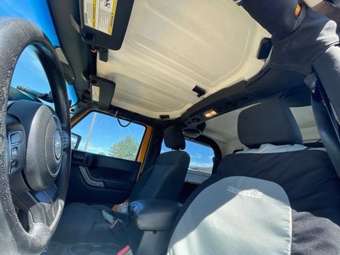 Used 2012 Jeep Wrangler Sport AWD/4WD image 7