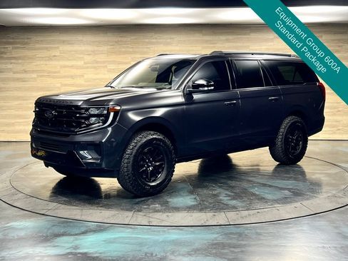 Used 2025 Ford Expedition Max Platinum w/ Stealth Performance Package AWD/4WD image 5