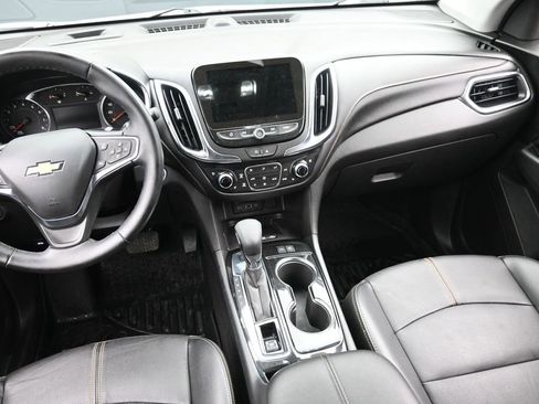 Used 2024 Chevrolet Equinox Premier AWD/4WD image 15