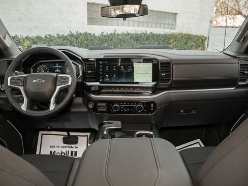 New 2026 Chevrolet Silverado 1500 LT Trail Boss w/ LPO, Dark Essentials Package image 19