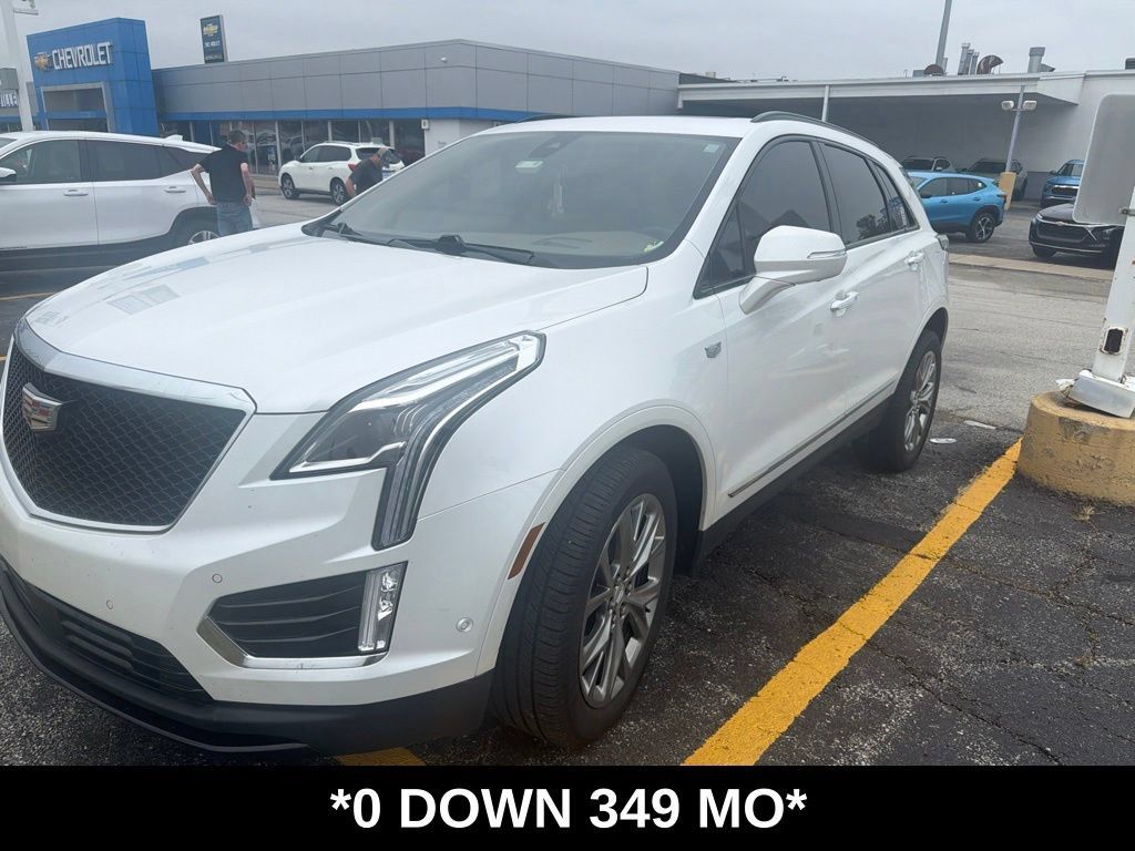 Used 2020 Cadillac XT5 Sportv w/ Platinum Package AWD/4WD image 1