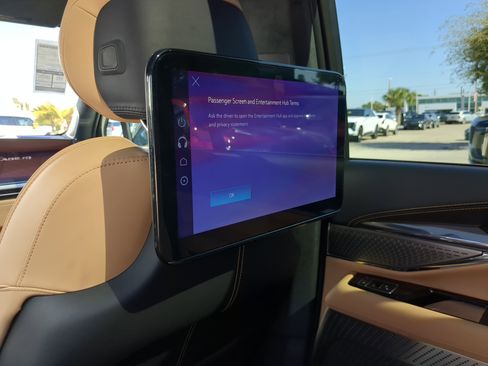 New 2026 Cadillac Escalade IQ Luxury 2 AWD/4WD image 16