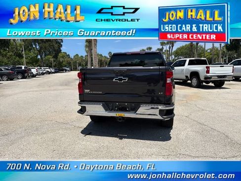 Used 2024 Chevrolet Silverado 1500 LT w/ Protection Package AWD/4WD image 9