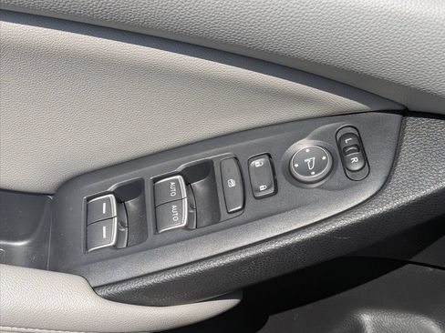 Used 2020 Honda Accord EX image 10