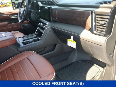 New 2026 GMC Sierra 2500 Denali Ultimate AWD/4WD image 24