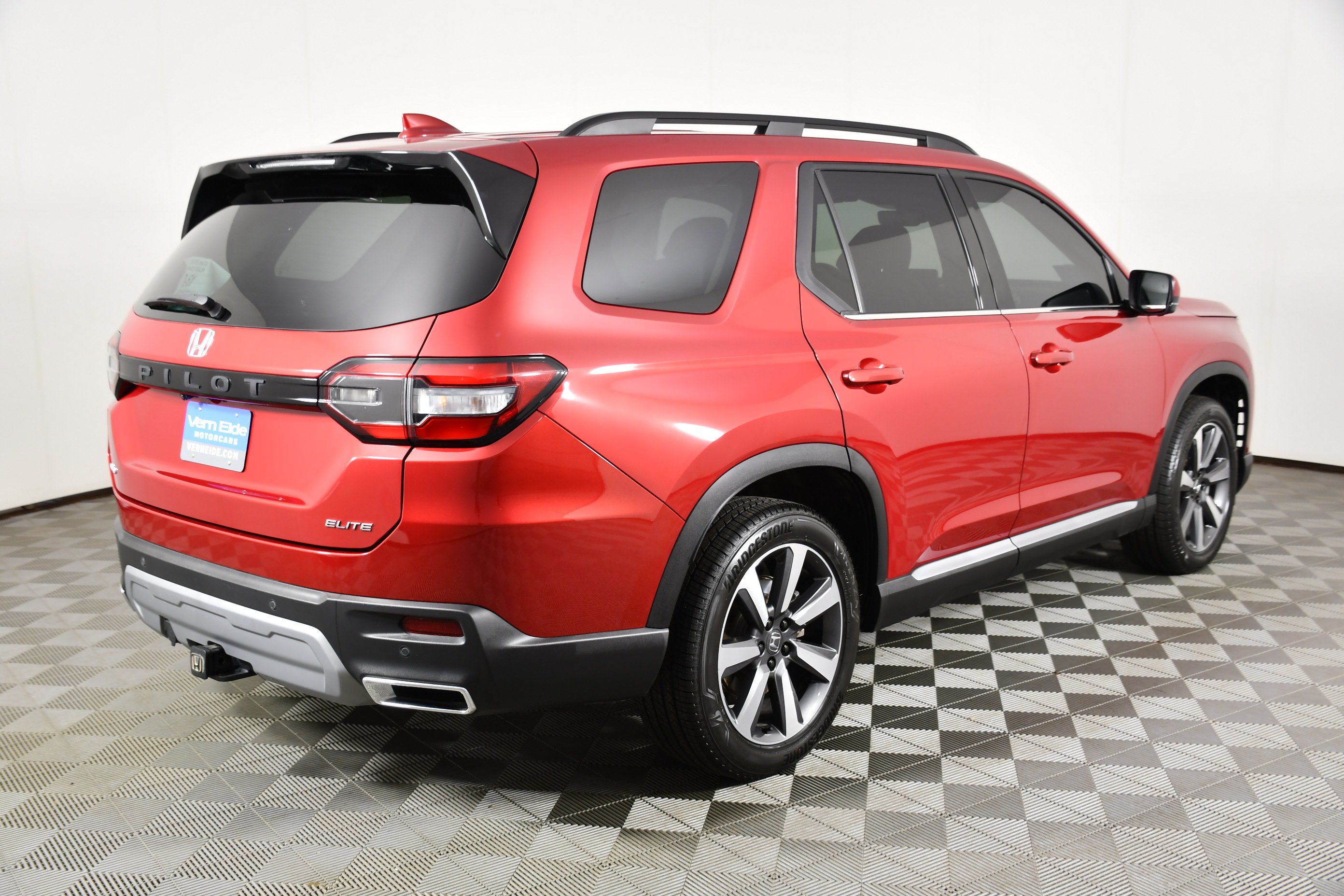 Certified 2023 Honda Pilot Elite image 6