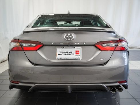 Used 2024 Toyota Camry SE w/ Cold Weather Package FWD image 5