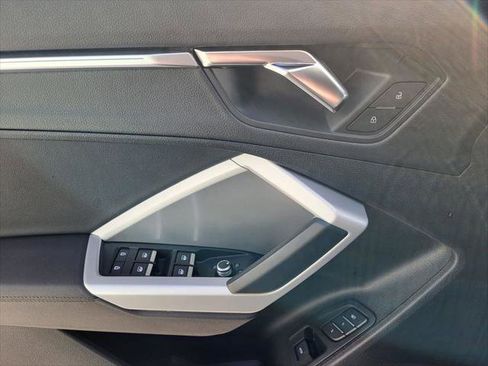 Certified 2023 Audi Q3 2.0T Premium Plus w/ Premium Plus Package image 6