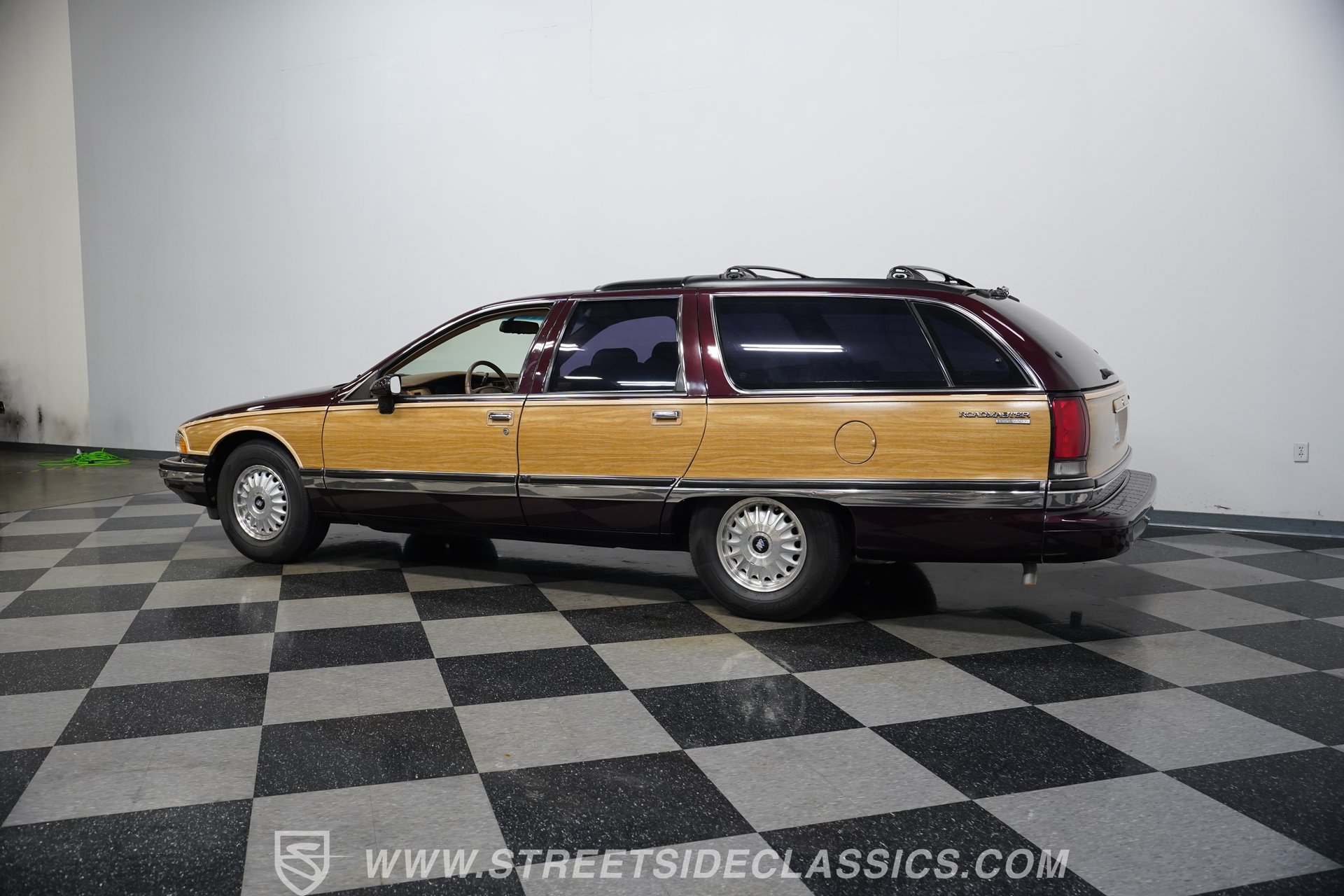 Used 1994 Buick Roadmaster Estate RWD image 9