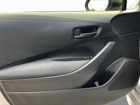 Used 2026 Toyota Corolla LE FWD image 21