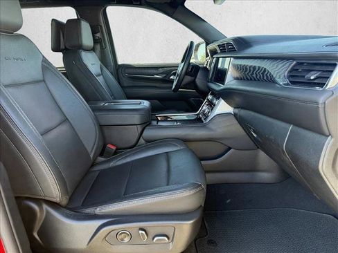 Used 2023 GMC Yukon Denali image 11