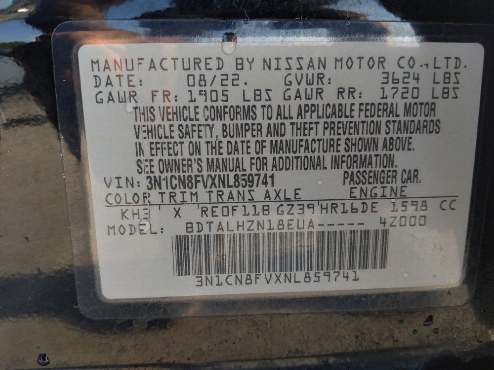 Used 2022 Nissan Versa SR FWD image 33