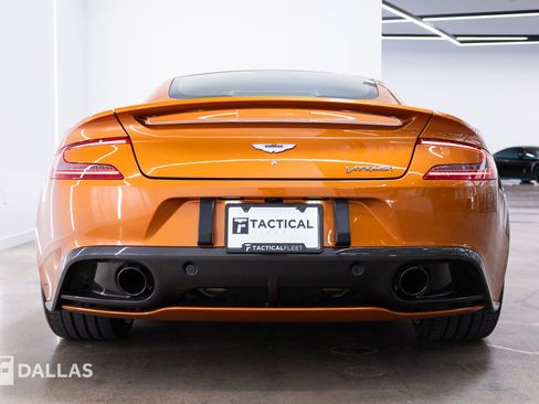 Used 2014 Aston Martin Vanquish Coupe RWD image 18