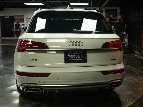 Used 2022 Audi Q5 2.0T Premium w/ Convenience Package AWD/4WD image 6