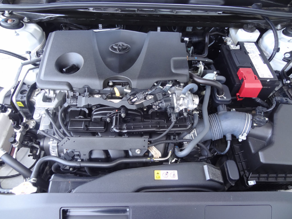 Used 2024 Toyota Camry SE w/ Blackout Package (TMS) FWD image 30
