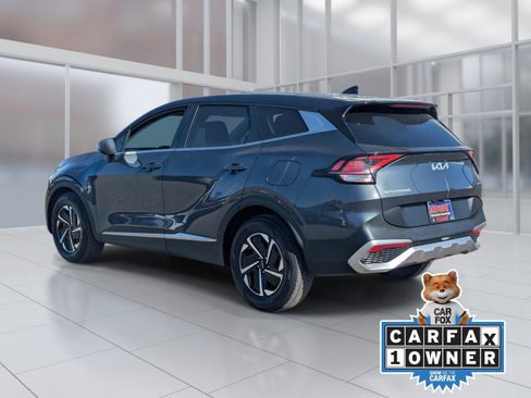 Used 2024 Kia Sportage LX FWD image 3