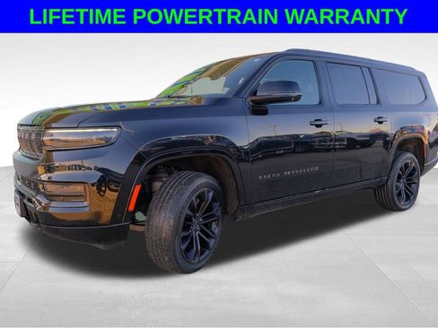 Used 2023 Jeep Grand Wagoneer L Series III w/ Rear Seat Video Group 1 image 2