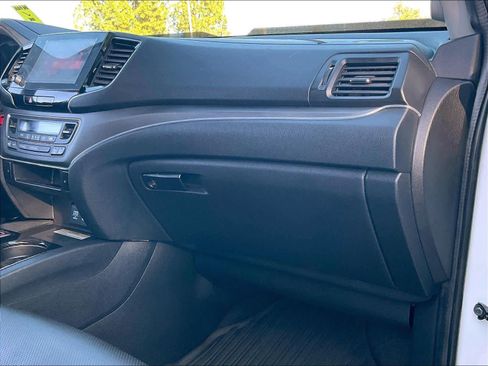 Used 2023 Honda Ridgeline RTL-E image 18