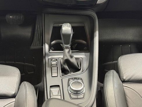 Used 2018 BMW X1 sDrive28i image 11