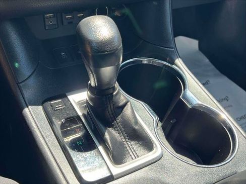 Certified 2019 Toyota Highlander LE AWD/4WD image 29