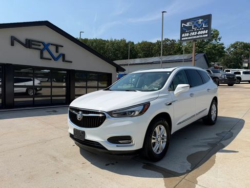 Used 2019 Buick Enclave Essence FWD image 5
