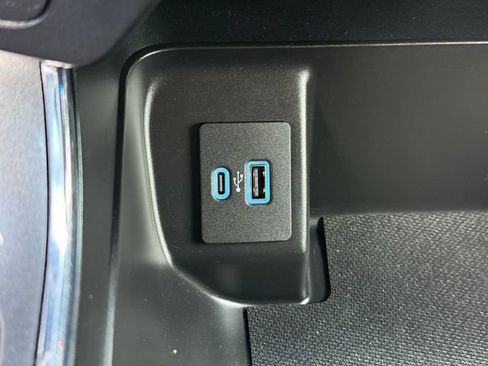 Used 2023 Ford F150 XLT w/ Equipment Group 302A High image 15