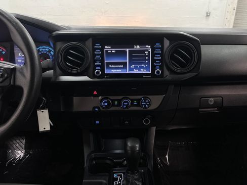 Used 2020 Toyota Tacoma SR w/ SR Convenience Package RWD image 19