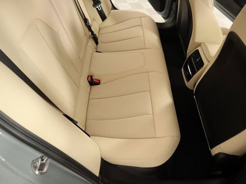 New 2025 BMW 330i xDrive Sedan w/ M Sport Package image 15