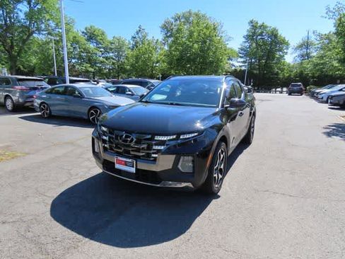 Used 2022 Hyundai Santa Cruz Limited AWD/4WD image 1