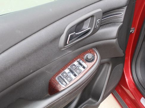 Used 2013 Chevrolet Malibu LTZ image 8