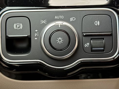 New 2026 Mercedes-Benz CLA 250 4MATIC image 27