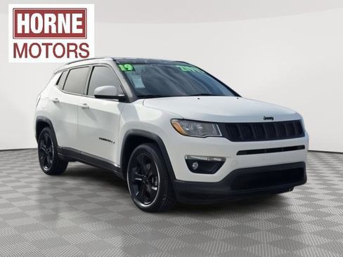 Used 2019 Jeep Compass Altitude image 10