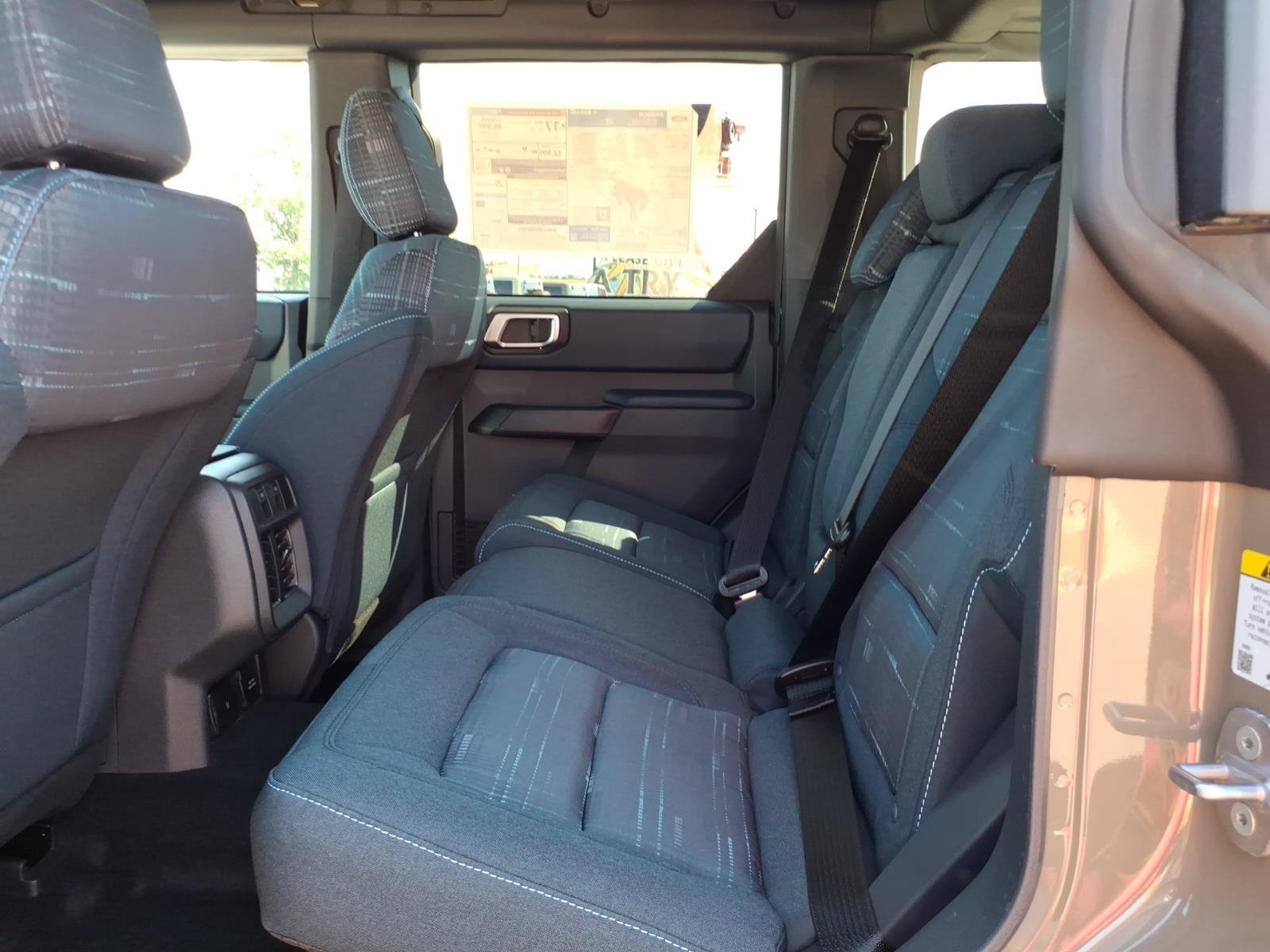 New 2026 Ford Bronco Heritage Edition AWD/4WD image 12