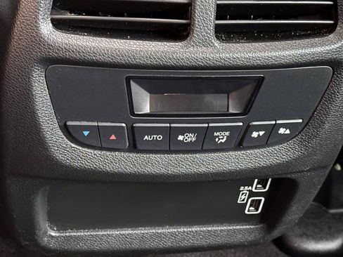 Used 2021 Honda Pilot Special Edition image 21