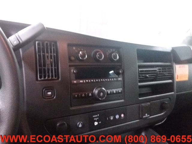 Used 2019 Chevrolet Express 2500 w/ Driver Convenience Package RWD image 11