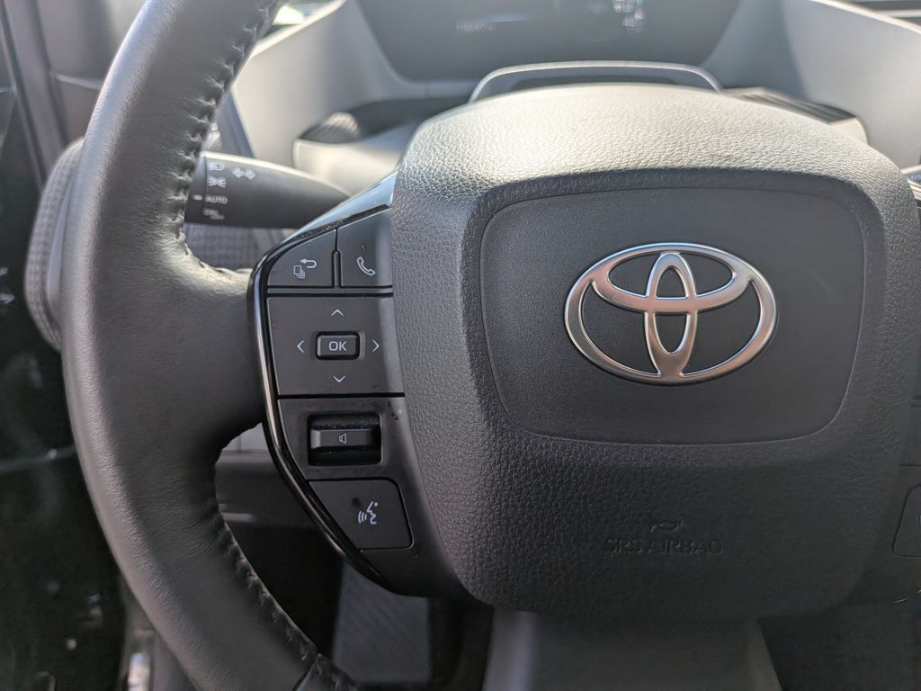 Used 2024 Toyota bZ4X FWD image 14
