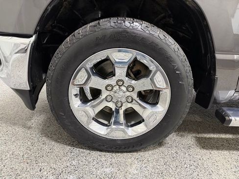 Used 2019 RAM 1500 Big Horn AWD/4WD image 25