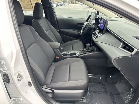 Certified 2024 Toyota Corolla LE image 32