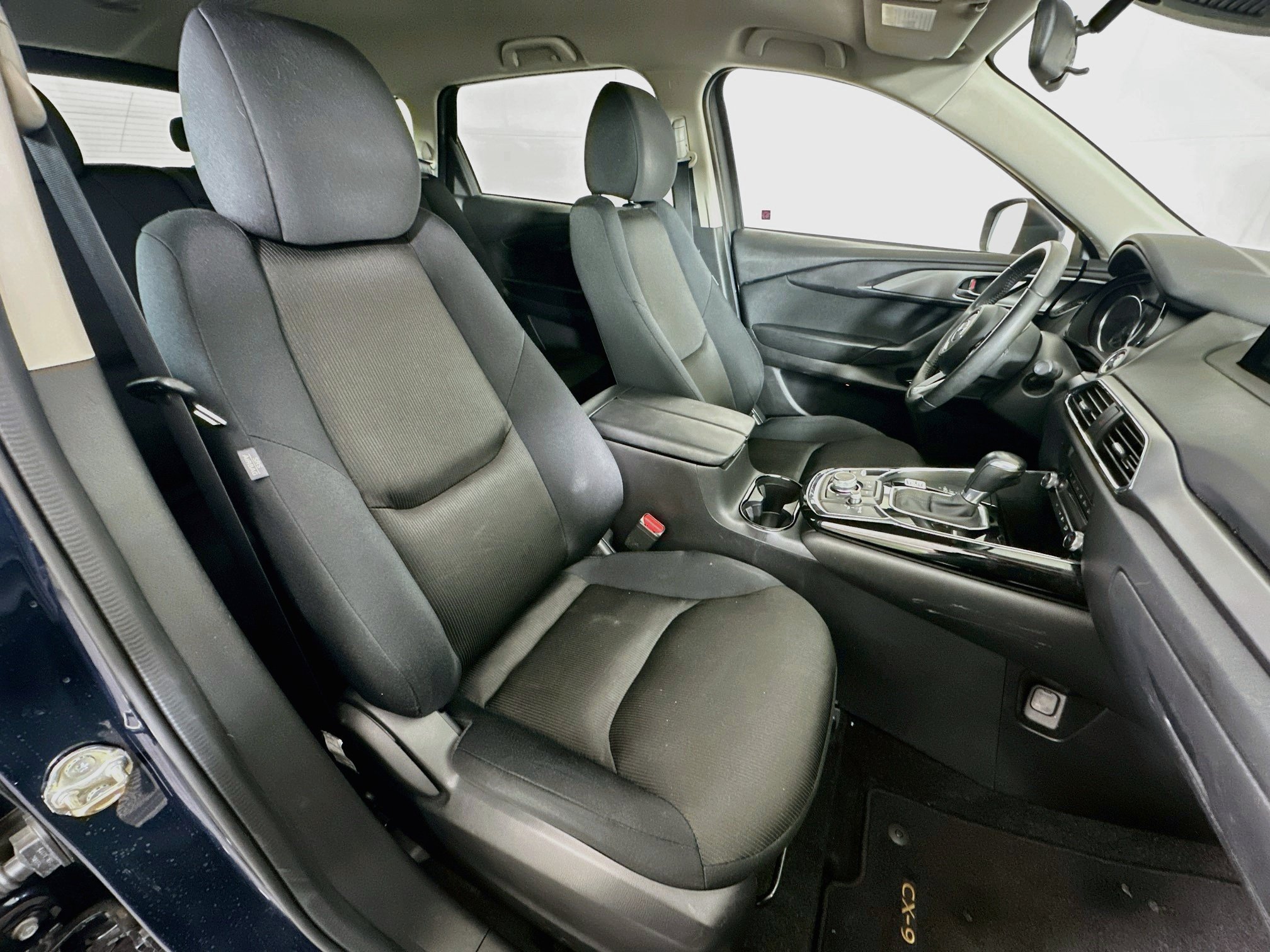 Used 2020 MAZDA CX-9 Sport FWD image 31