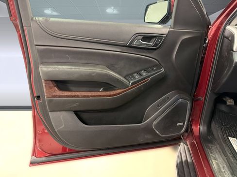 Used 2020 GMC Yukon SLT w/ Open Road Package AWD/4WD image 14