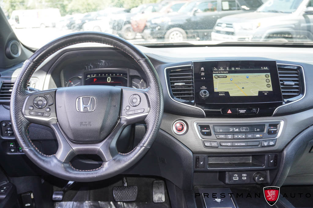 Used 2024 Honda Passport TrailSport image 2