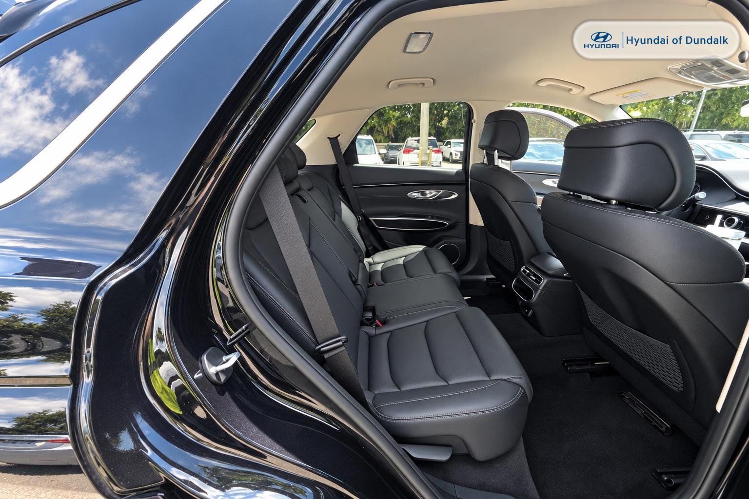 Used 2024 Genesis GV70 2.5T AWD/4WD image 9