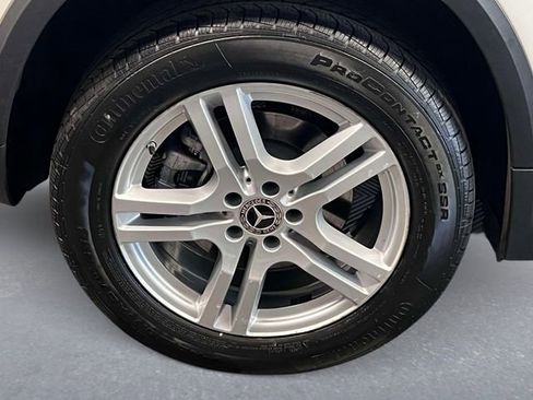 Certified 2023 Mercedes-Benz GLA 250 4MATIC image 7