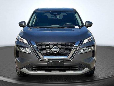 Used 2023 Nissan Rogue SV AWD/4WD image 2