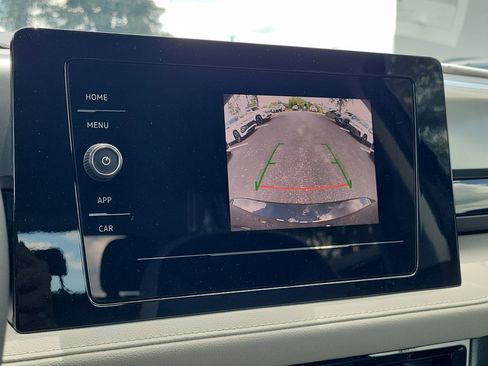 New 2026 Volkswagen Taos S FWD image 23