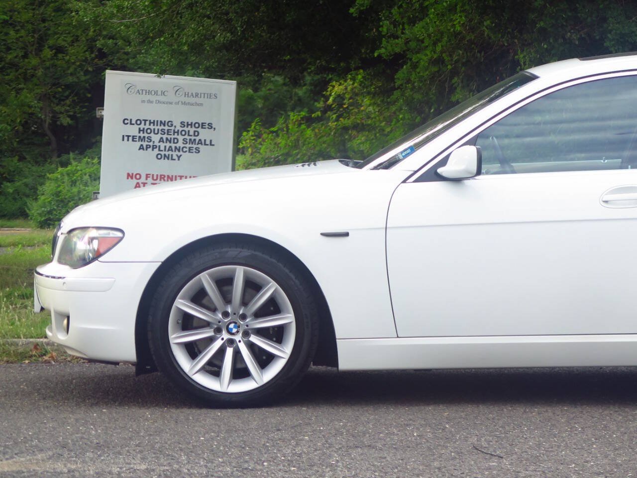 Used 2007 BMW 750Li RWD image 29