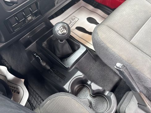 Used 2006 Jeep Wrangler SE AWD/4WD image 16