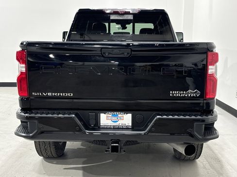Used 2021 Chevrolet Silverado 3500 High Country image 27