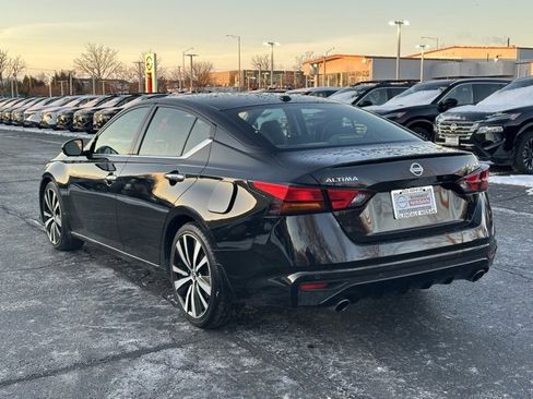 Certified 2020 Nissan Altima 2.5 Platinum image 6